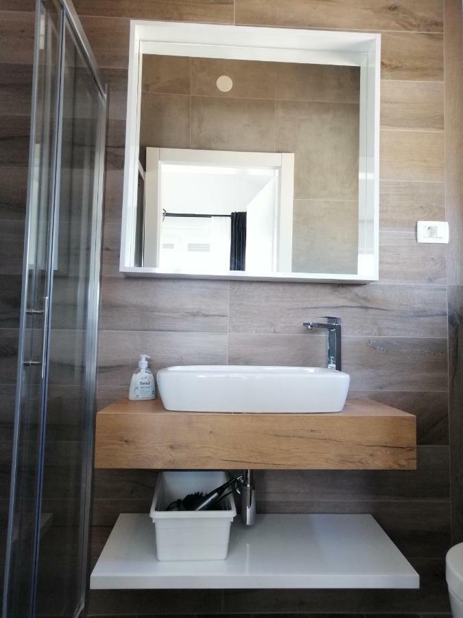 Villa Orao Kaštel Novi Eksteriør billede