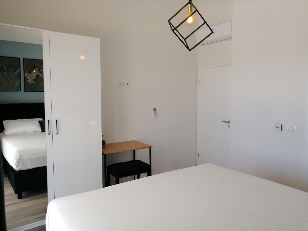 Villa Orao Kaštel Novi Eksteriør billede