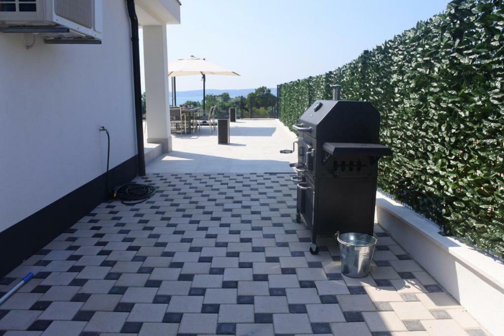 Villa Orao Kaštel Novi Eksteriør billede